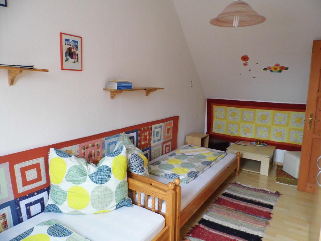 Bakonyi Apartmanház Eplény Esterno foto